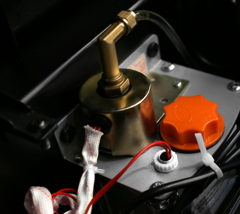 Беговая дорожка Bronze Gym T1100M Pro