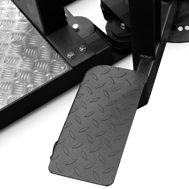 Сведение-Разведение ног профессиональный Bronze Gym Partner ML-817